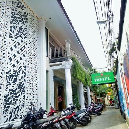 Malioboro Garden Hotel Yogyakarta Extérieur photo