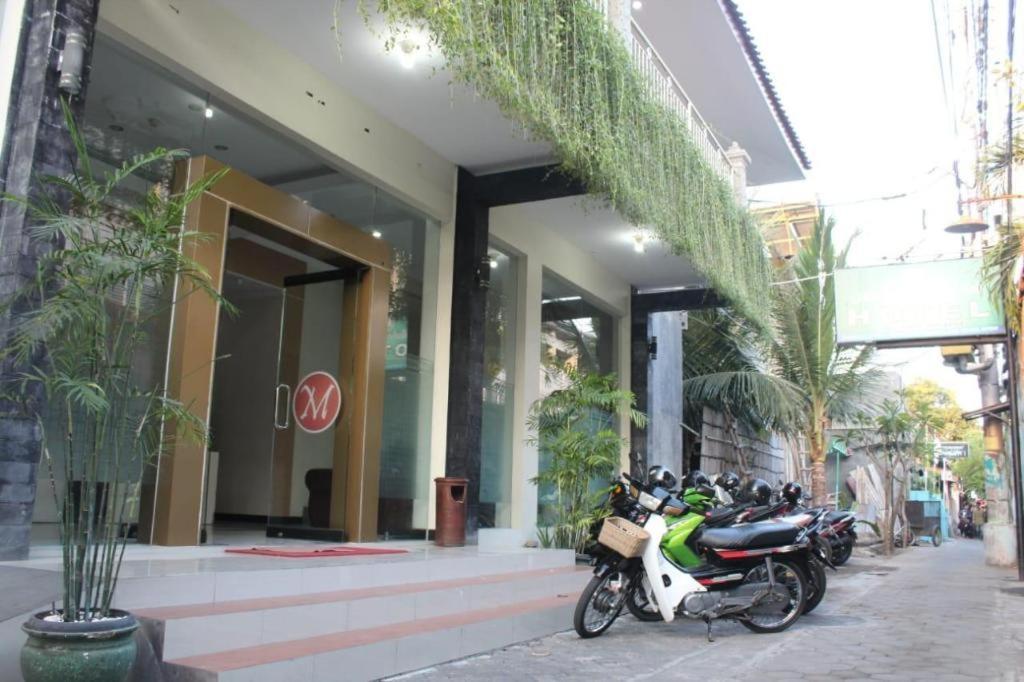 Malioboro Garden Hotel Yogyakarta Extérieur photo