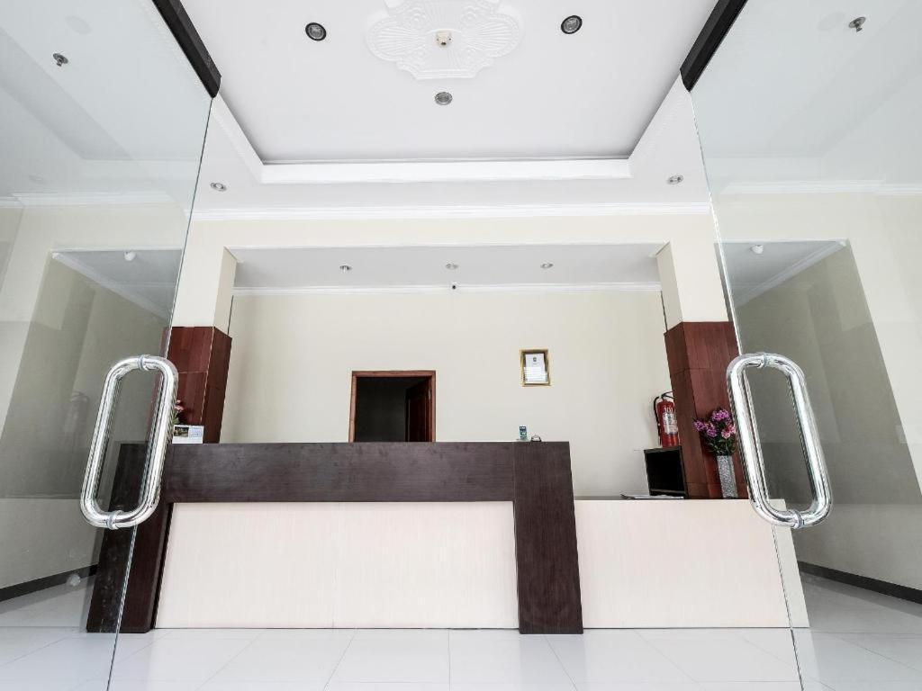 Malioboro Garden Hotel Yogyakarta Extérieur photo