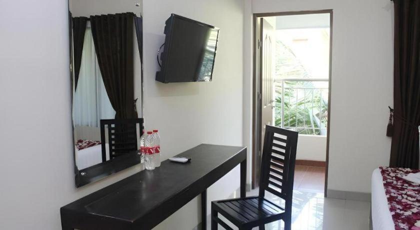 Malioboro Garden Hotel Yogyakarta Extérieur photo