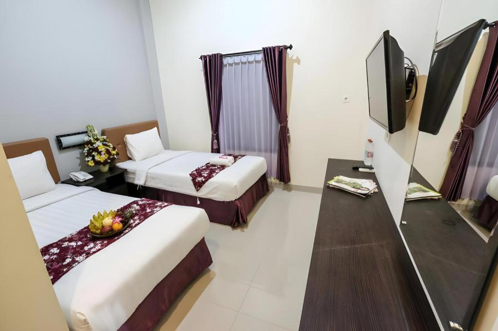 Malioboro Garden Hotel Yogyakarta Extérieur photo