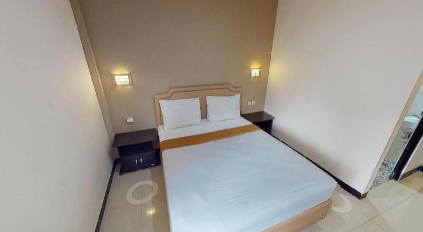 Malioboro Garden Hotel Yogyakarta Extérieur photo